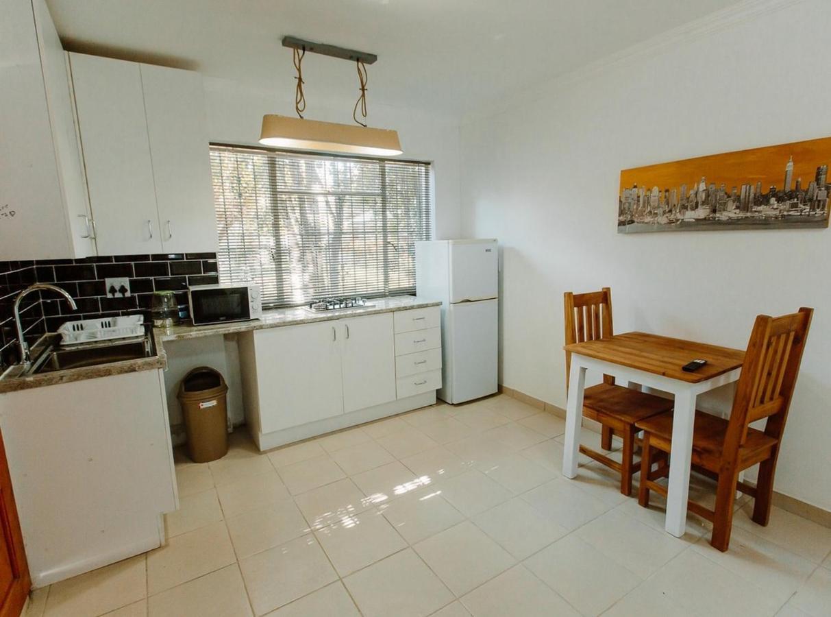 Golden Candle Guest house Roodepoort