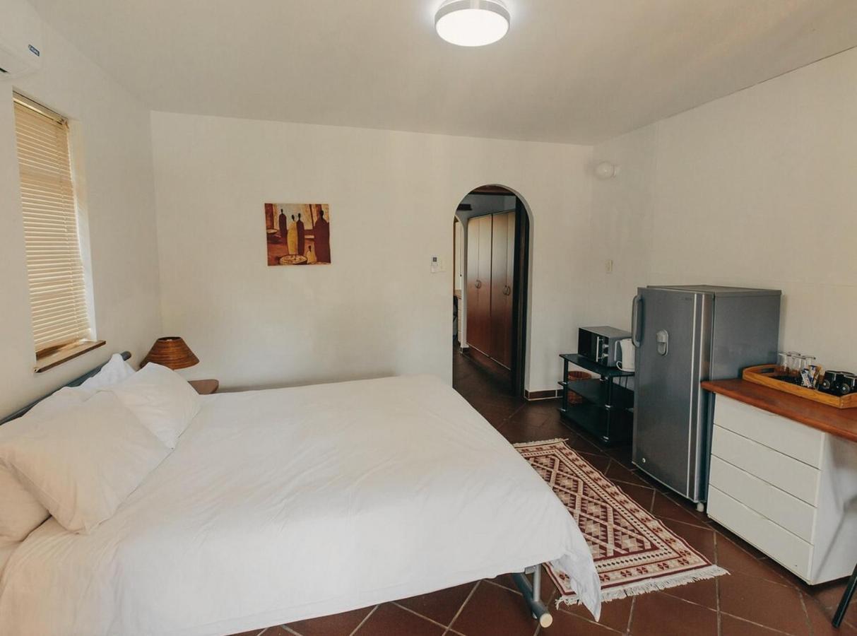 Guest house Golden Candle Roodepoort